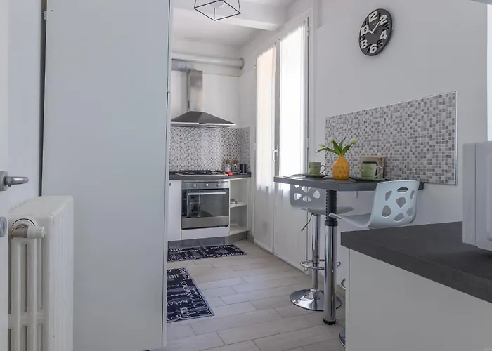 Lägenhet Un'oasi Di Pace Ferrara